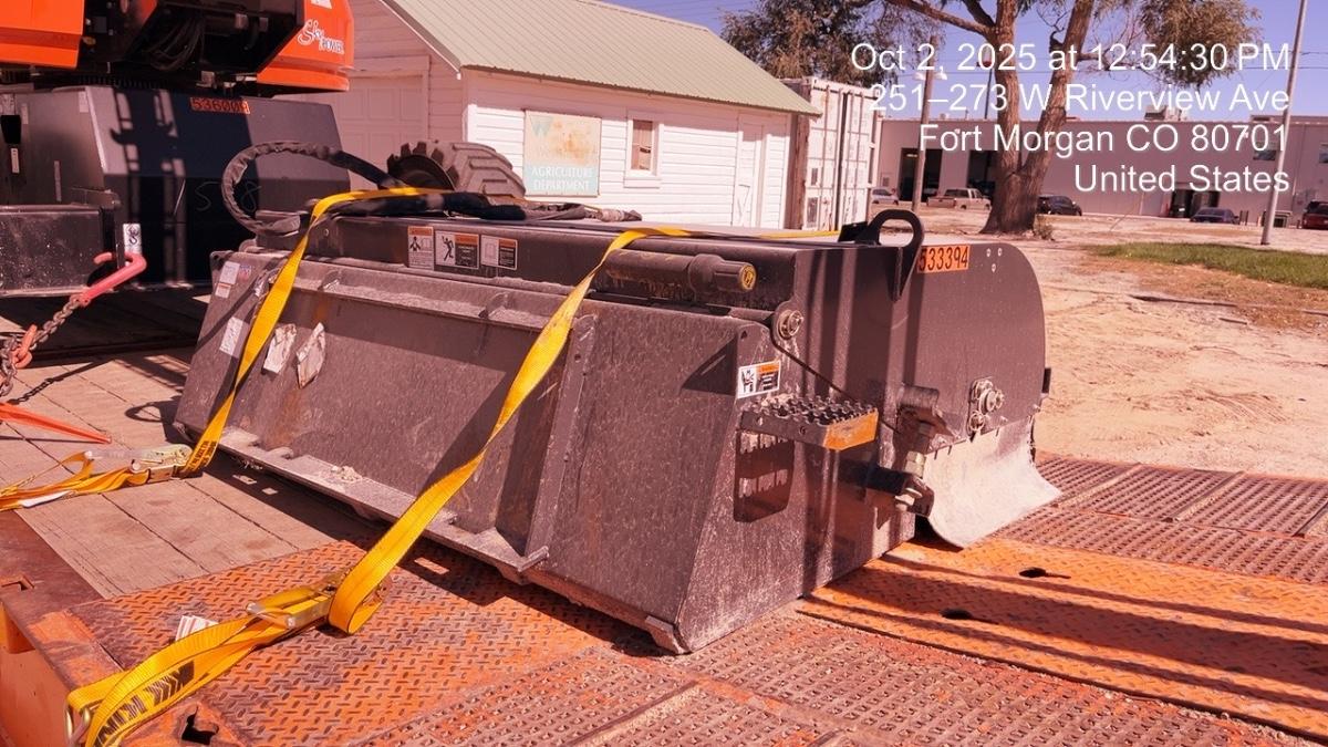 2025 PALADIN Sweepster SB72