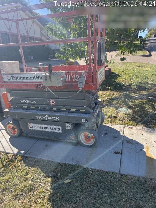 2015 Skyjack SJIII-3219 19' Scissor Lift