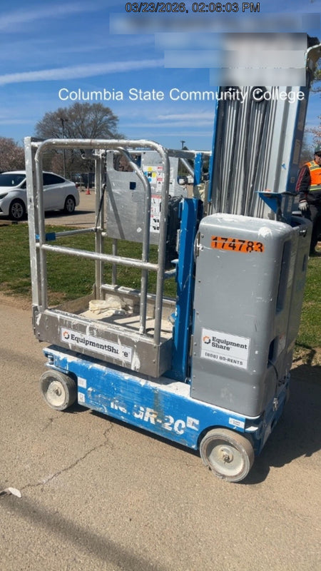 2021 GENIE GR-20