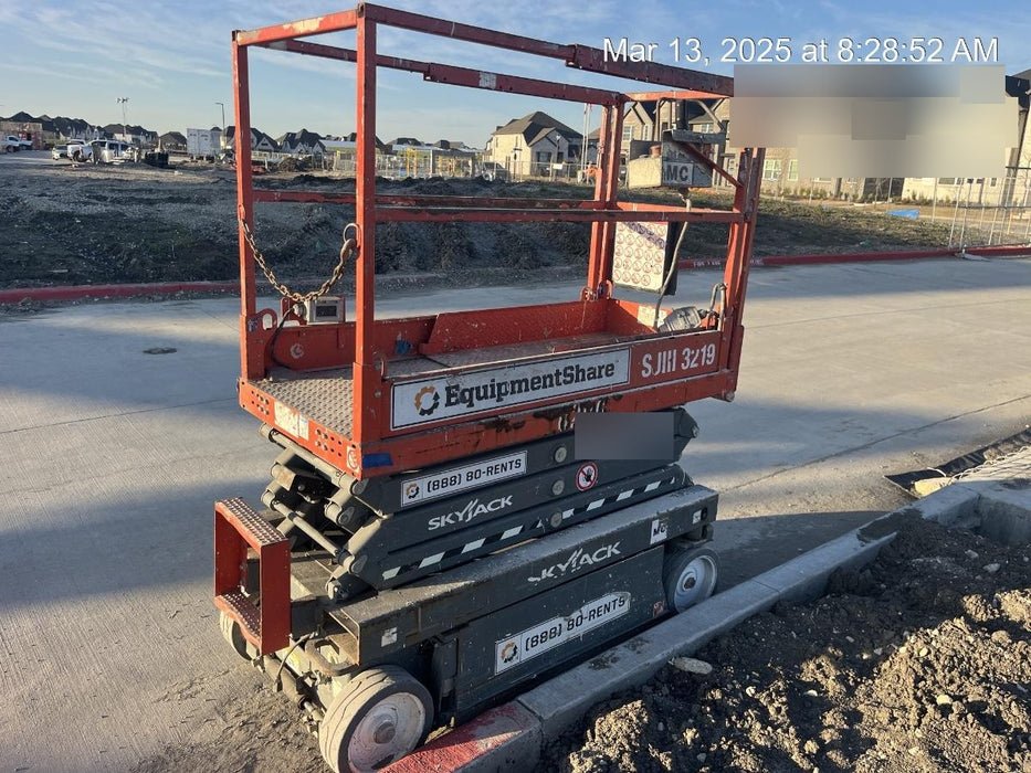 2018 SKYJACK SJIII-3219