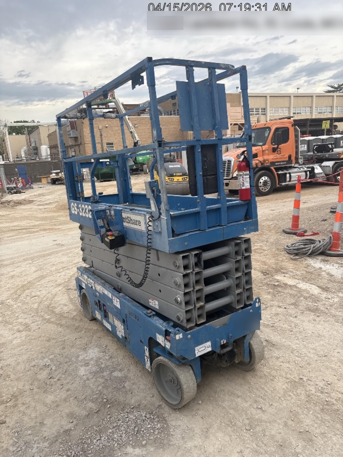 2018 GENIE GS-3232
