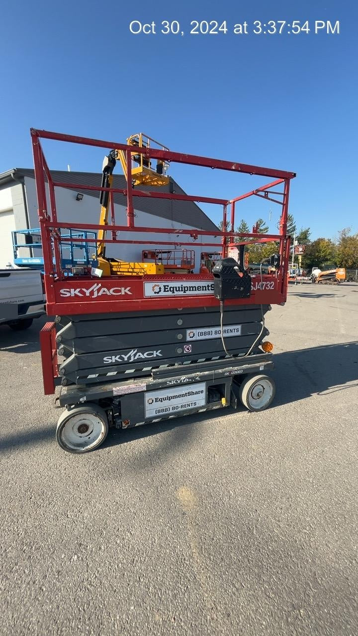 2021 SKYJACK SJ4732