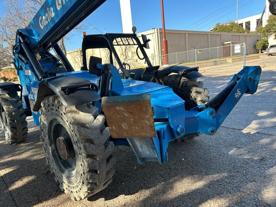 2017 Genie GTH-1056 Solid Tires, Open Cab
