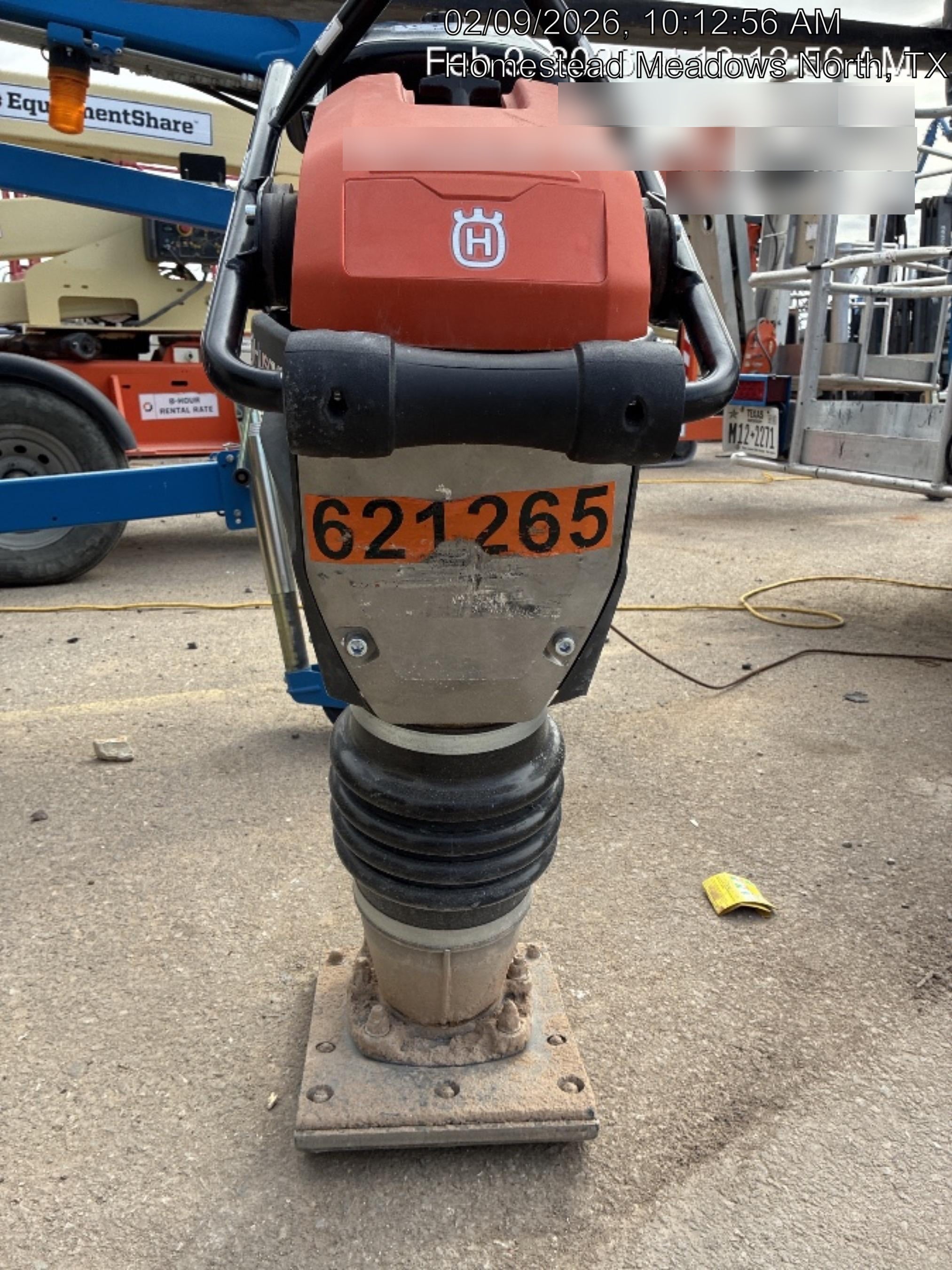 2025 HUSQVARNA LT6005