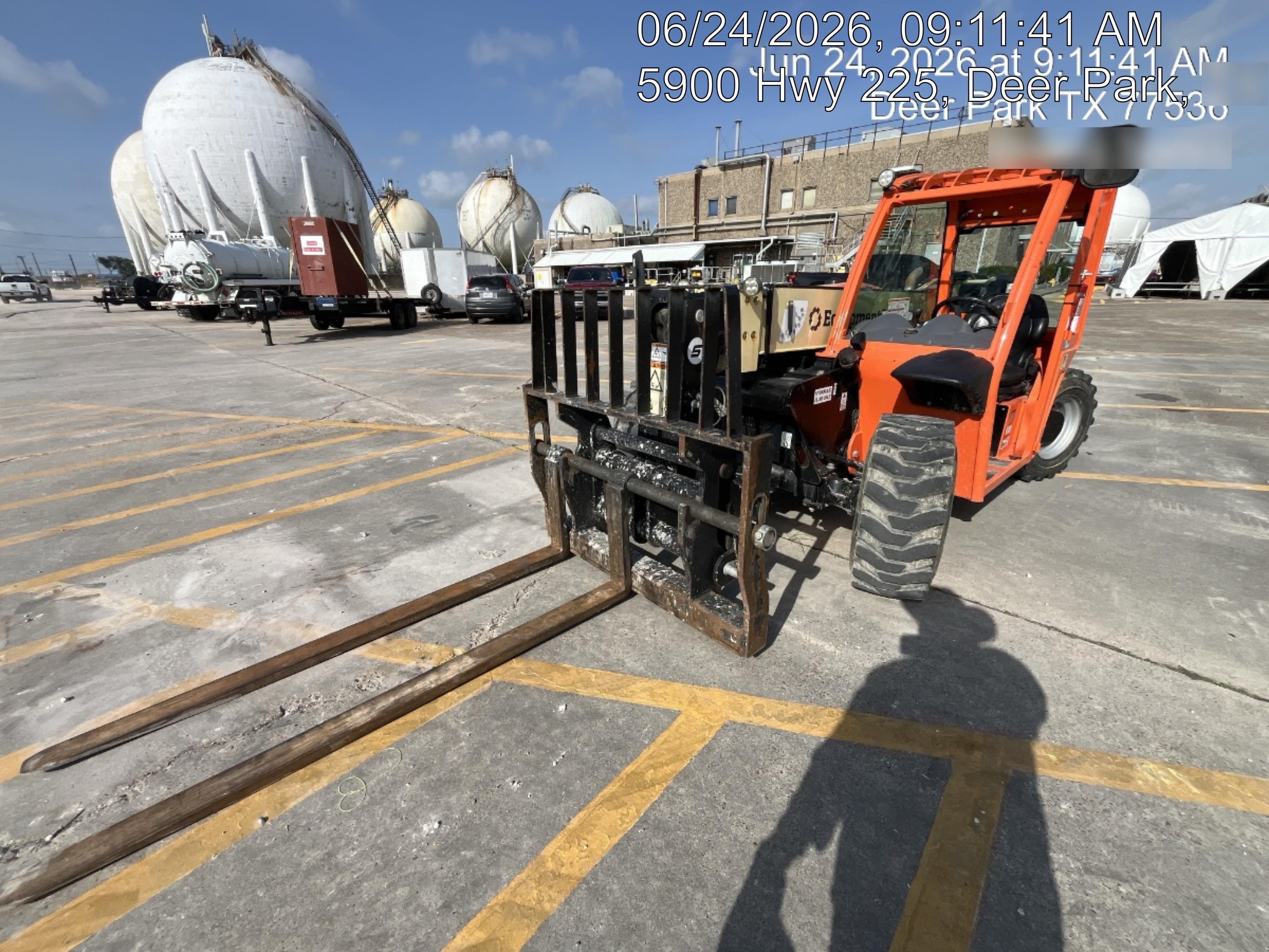 2024 JLG G5-18A