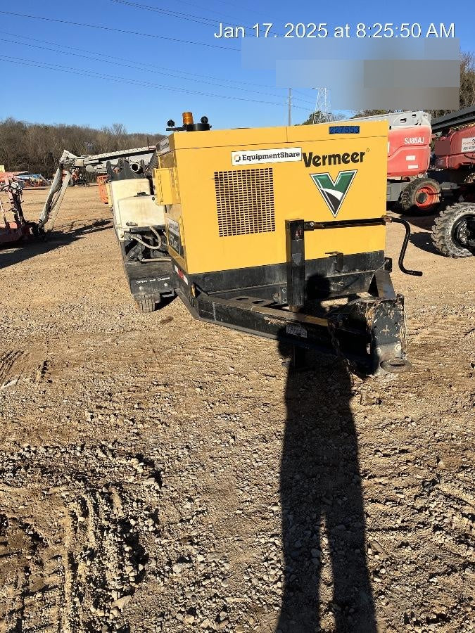 2022 VAC-TRON LP573XDT