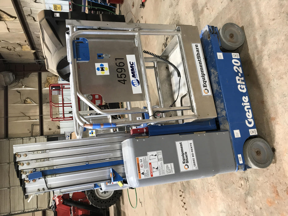 2019 GENIE GR-20