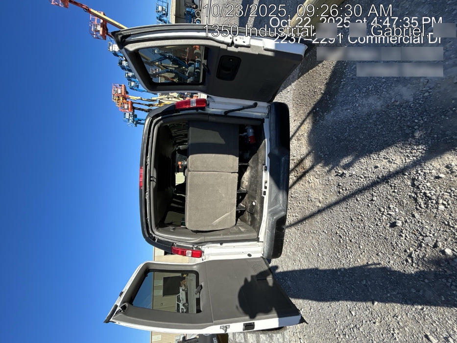 2023 CHEVROLET Express Van - Rental