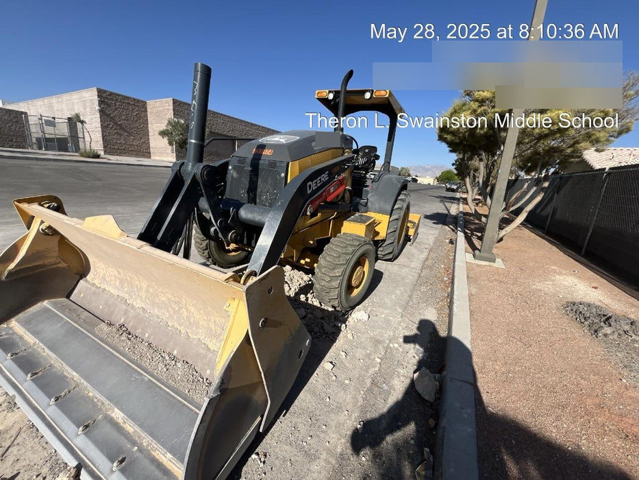 2017 JOHN DEERE 210LEP