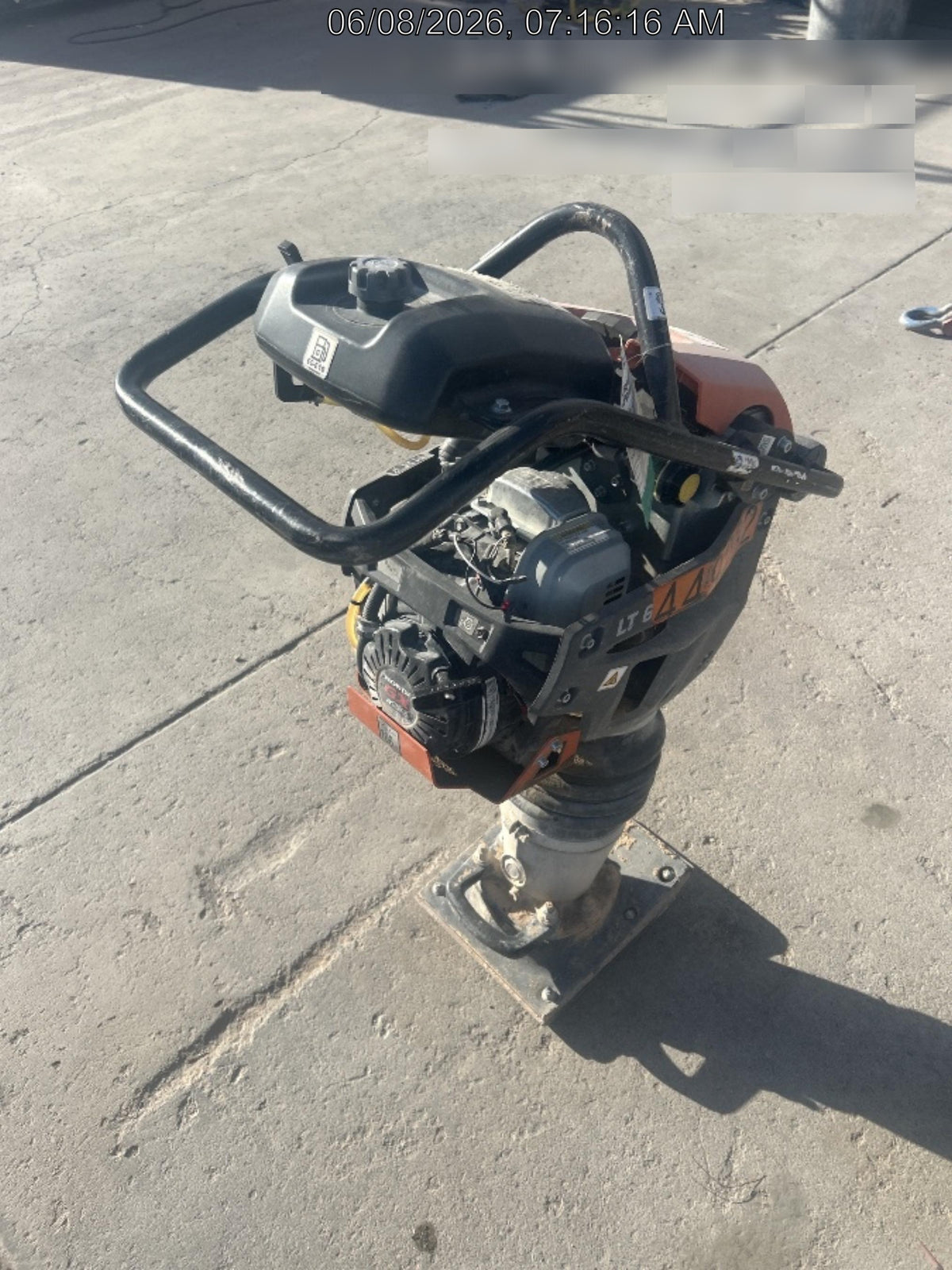 2024 HUSQVARNA LT6005