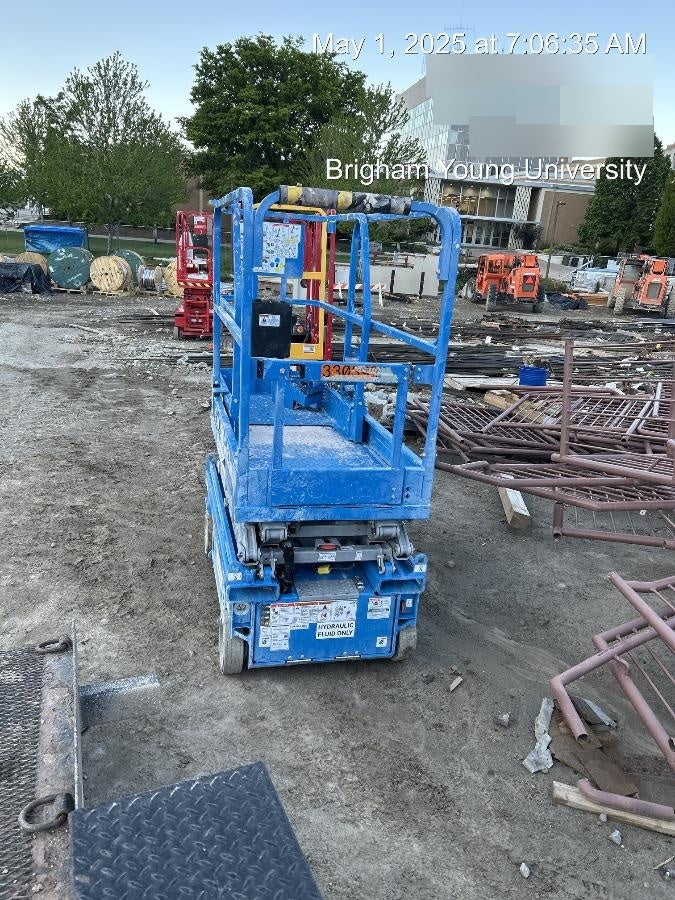 2023 GENIE GS-1432