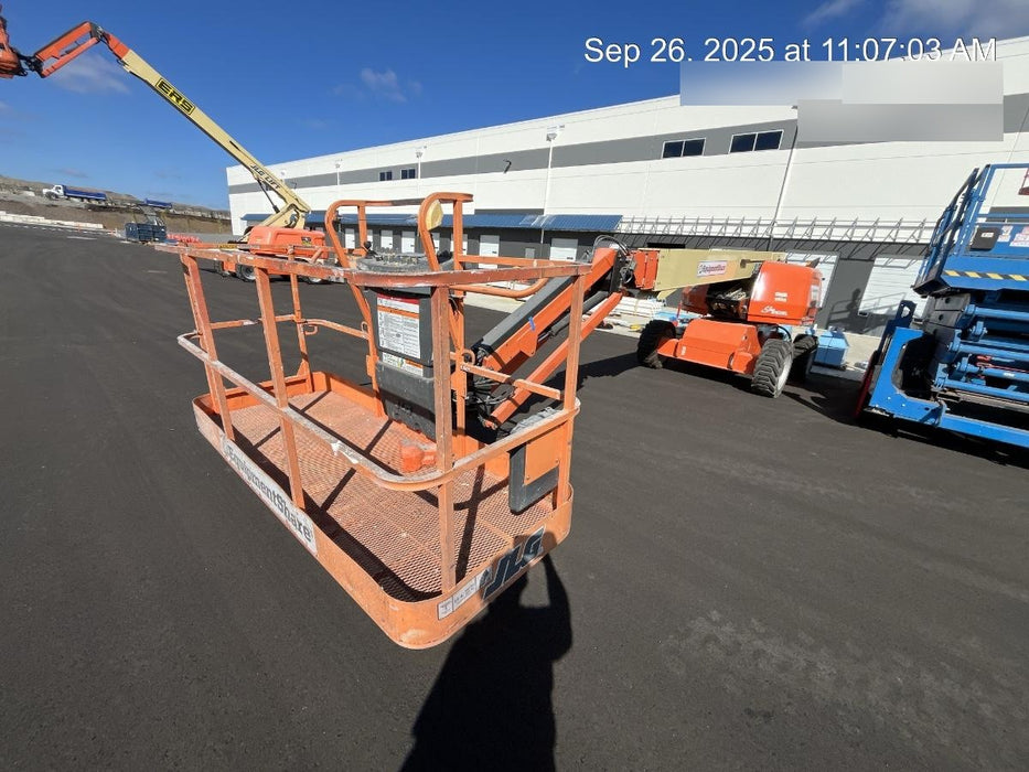 2019 JLG 660SJ