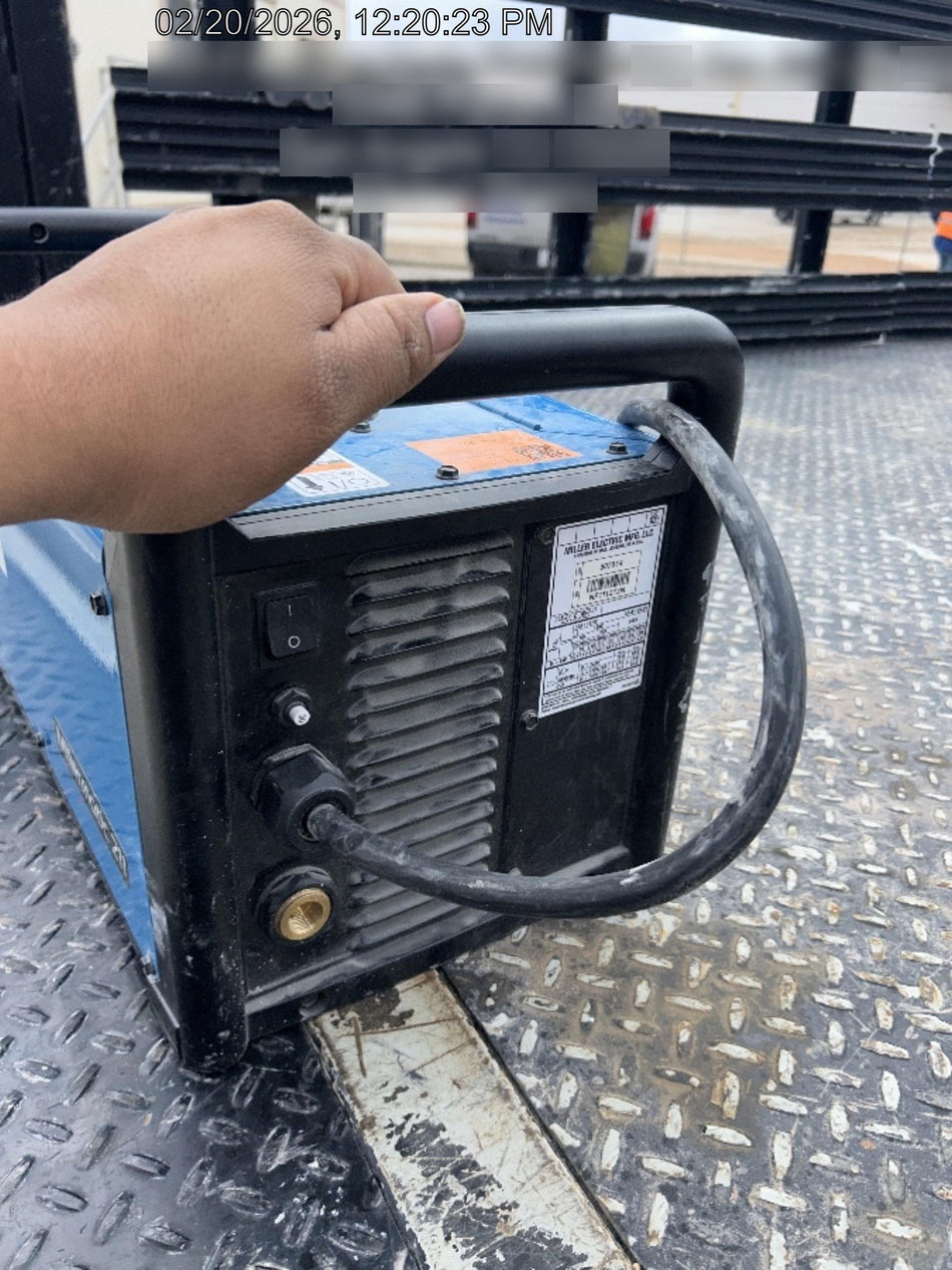 2025 MILLER ELECTRIC Millermatic 211