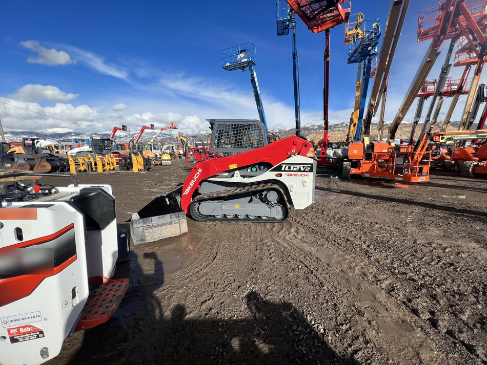 2023 TAKEUCHI TL12V2-CR