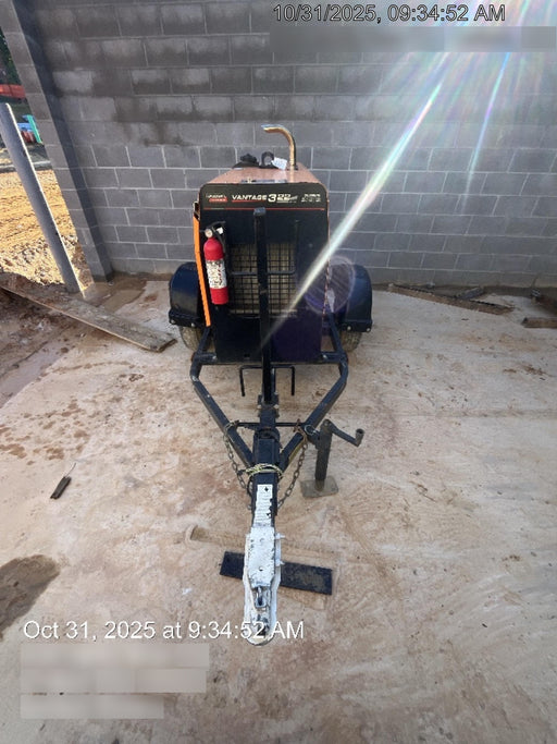 2021 Lincoln Electric Vantage 322 Vantage 322 Ready Pak 3 w/ Decals, ORANGE (includes trailer, cable rack, fender light kit) NO Telematics