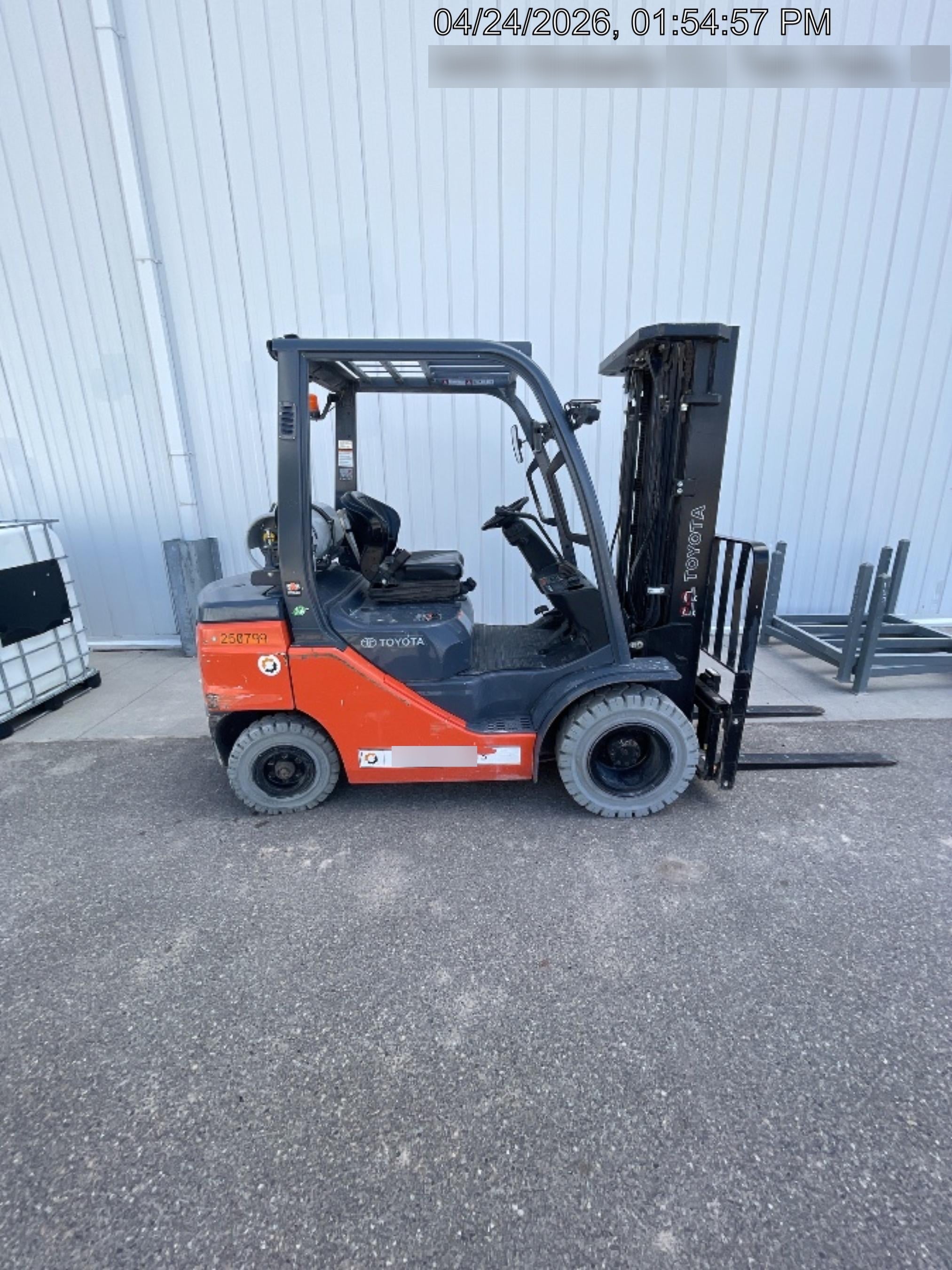 2022 TOYOTA 50-8FGU25