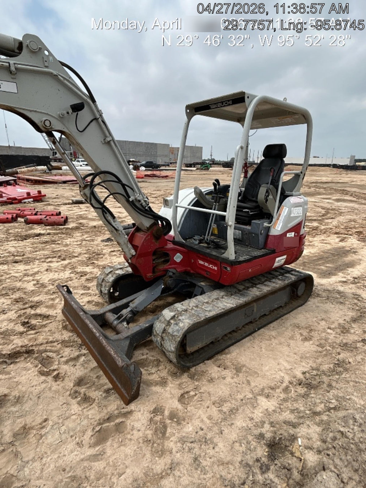 2021 TAKEUCHI TB250-2