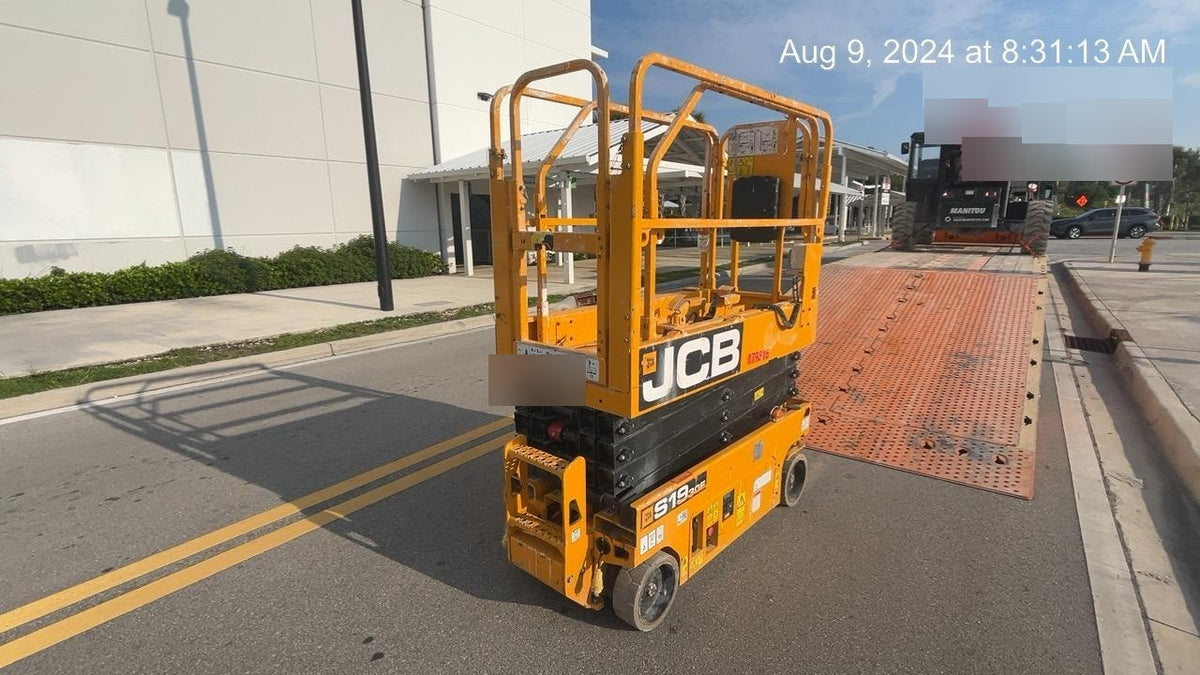 2021 JCB S1930E
