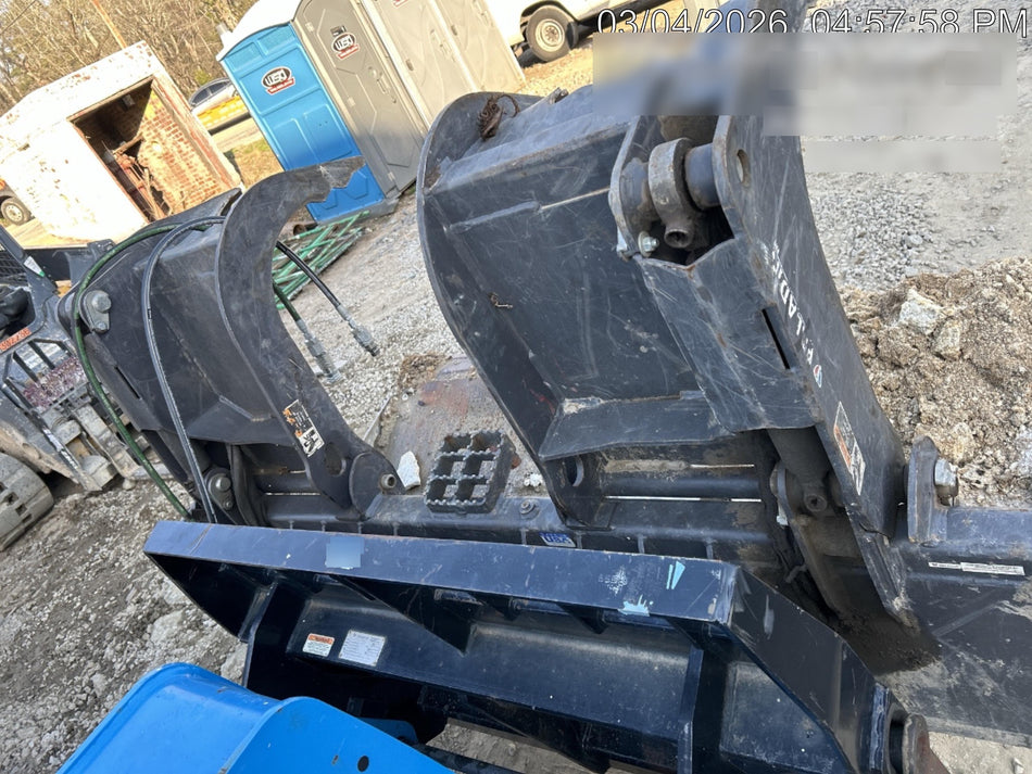 2020 PALADIN 76" Scrap Grapple Bucket - Paladin