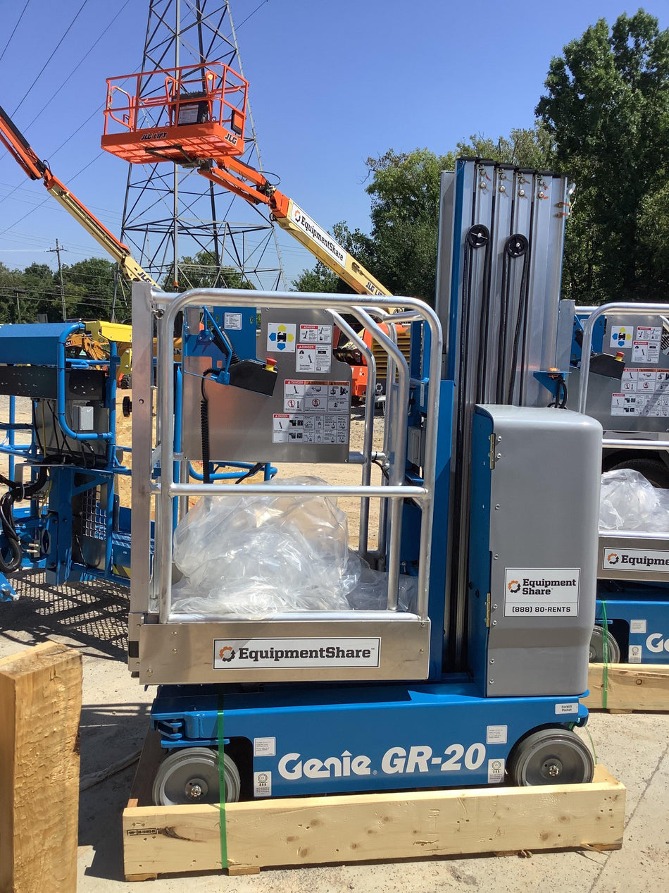 2021 GENIE GR-20