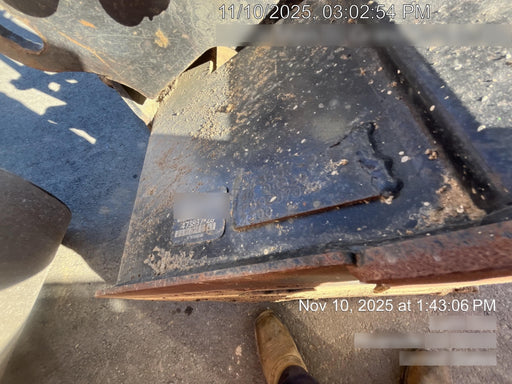 2025 TAKEUCHI 36" Bucket - Takeuchi