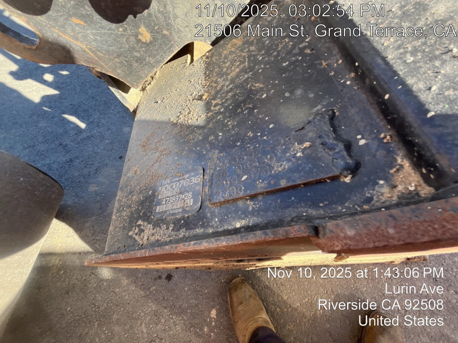 2025 TAKEUCHI 36" Bucket - Takeuchi