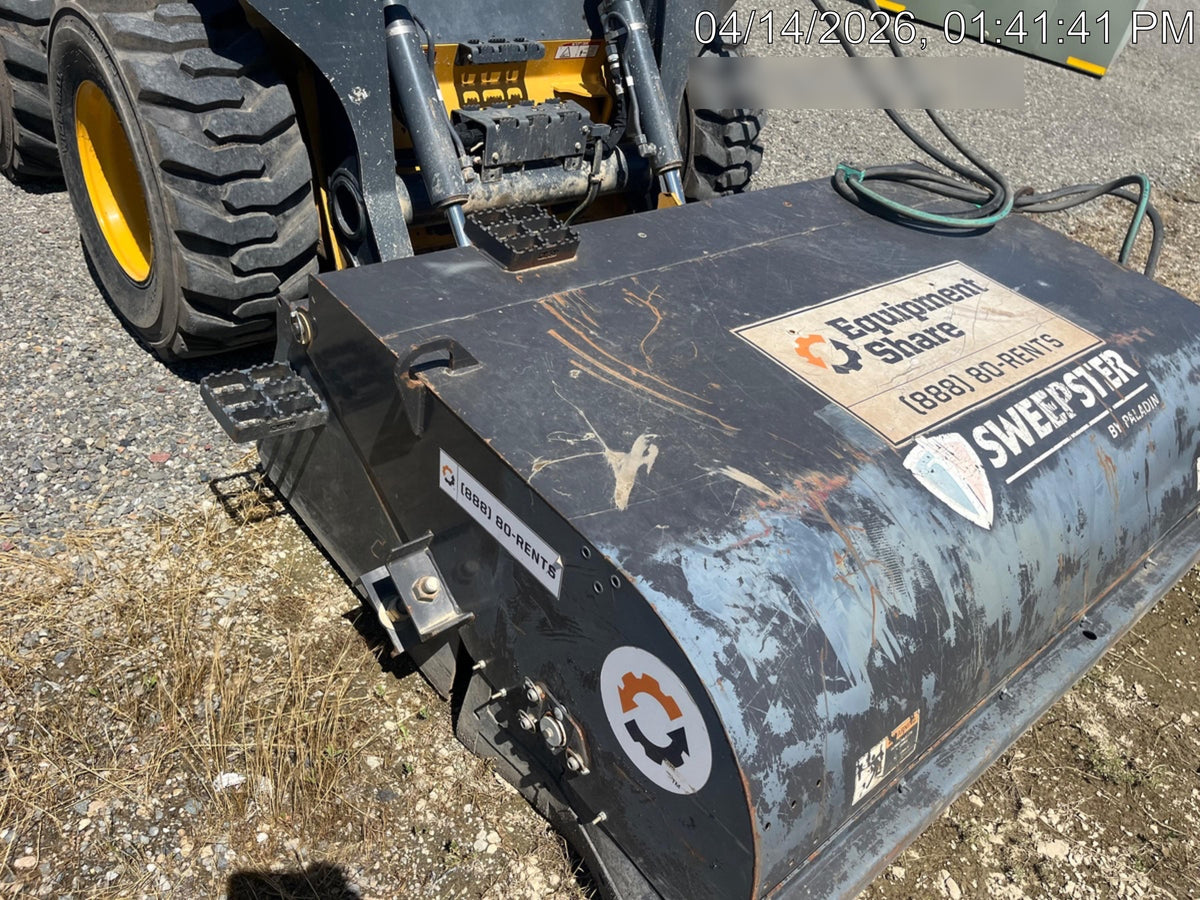 2019 PALADIN Sweepster SB72