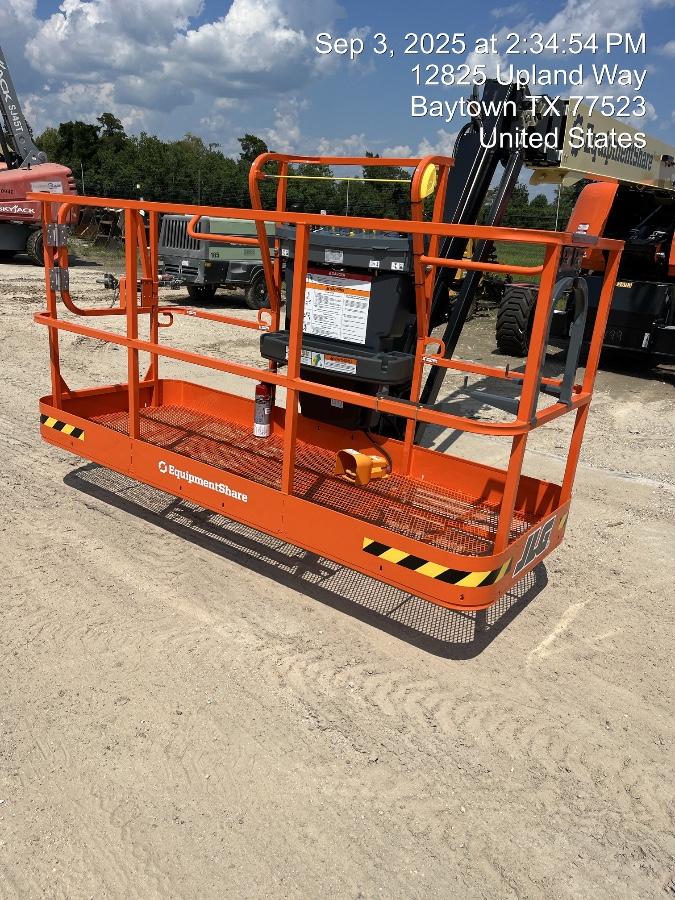 2025 JLG 660SJ