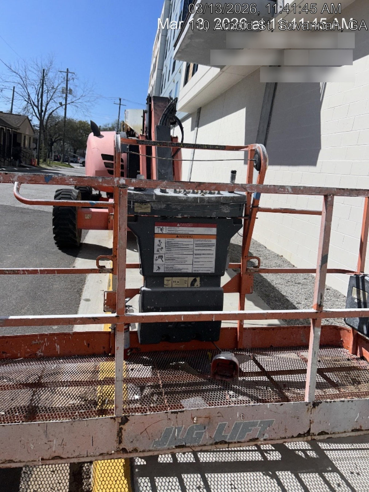 2019 JLG 600AJ