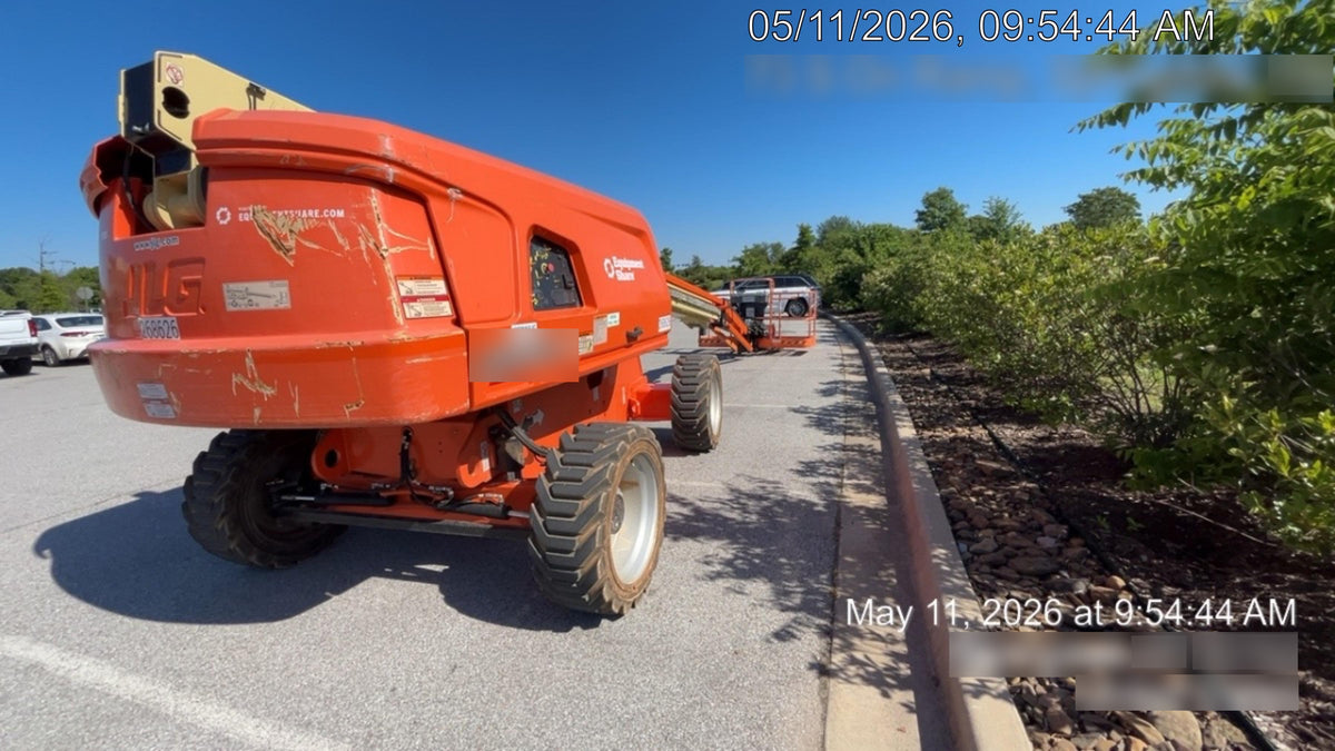 2022 JLG 660SJ