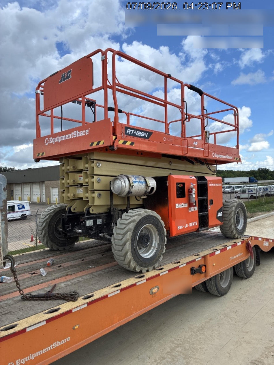 2025 JLG RT4394
