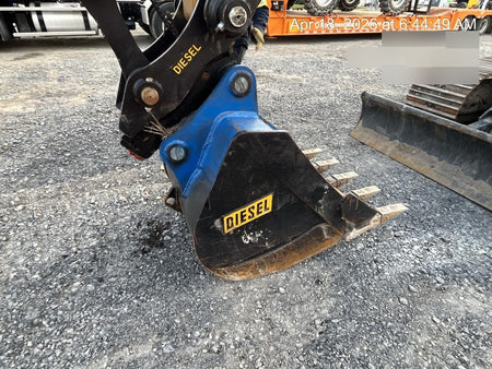 2024 DIESEL EQUIPMENT 36" 120CL Digging Bucket