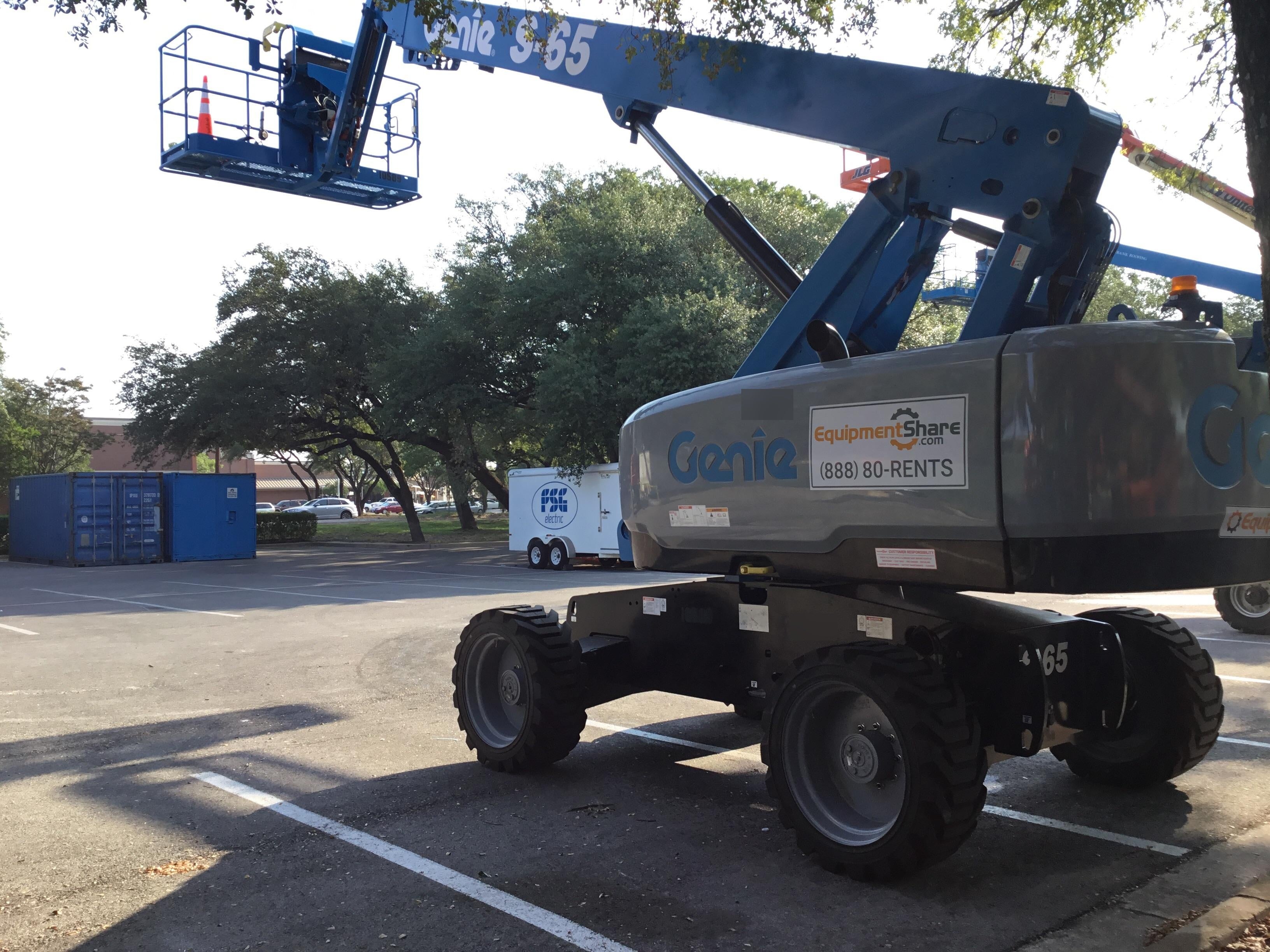2018 GENIE S-65