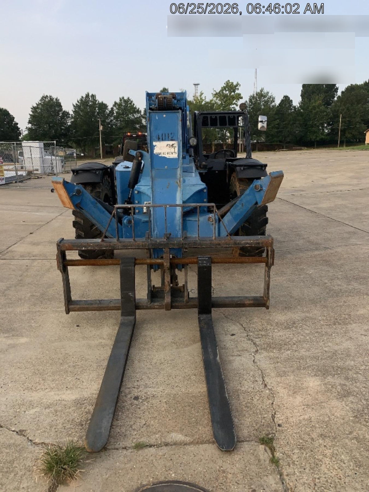 2017 GENIE GTH-1056