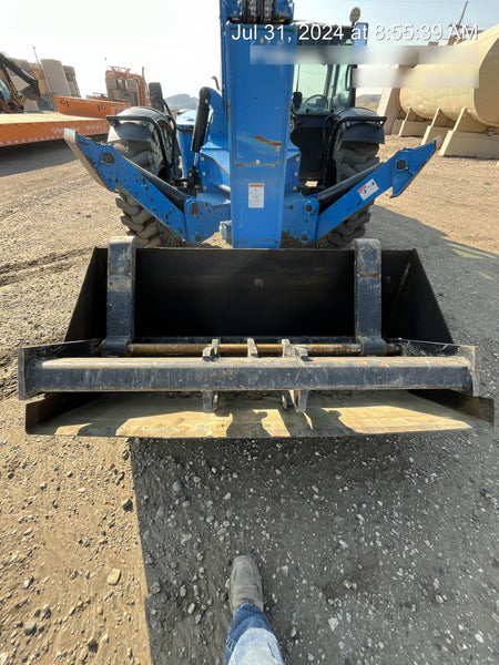 2023 JLG 1001100822