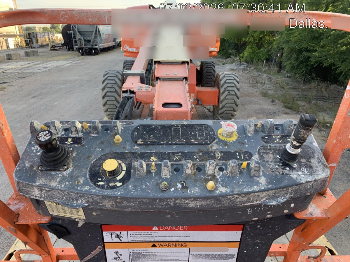 2021 JLG 600S