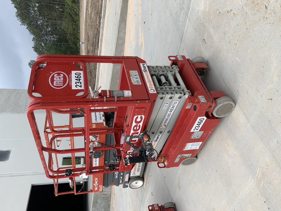 2019 MEC 1330SE MEC 1330SE w/ES Track Hardware, Full Extended 2 Year Warranty