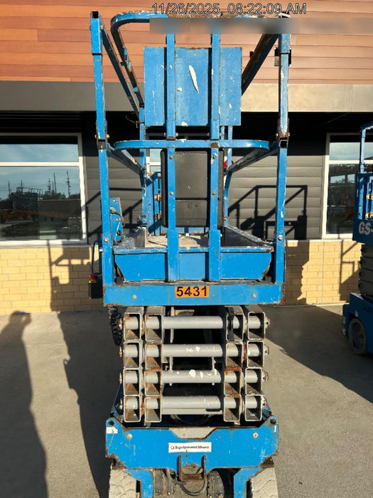 2017 Genie GS-3232 Genie GS3232 Narrow 32' Scissor Lift
