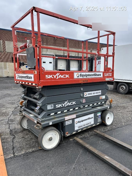 2021 SKYJACK SJ4732