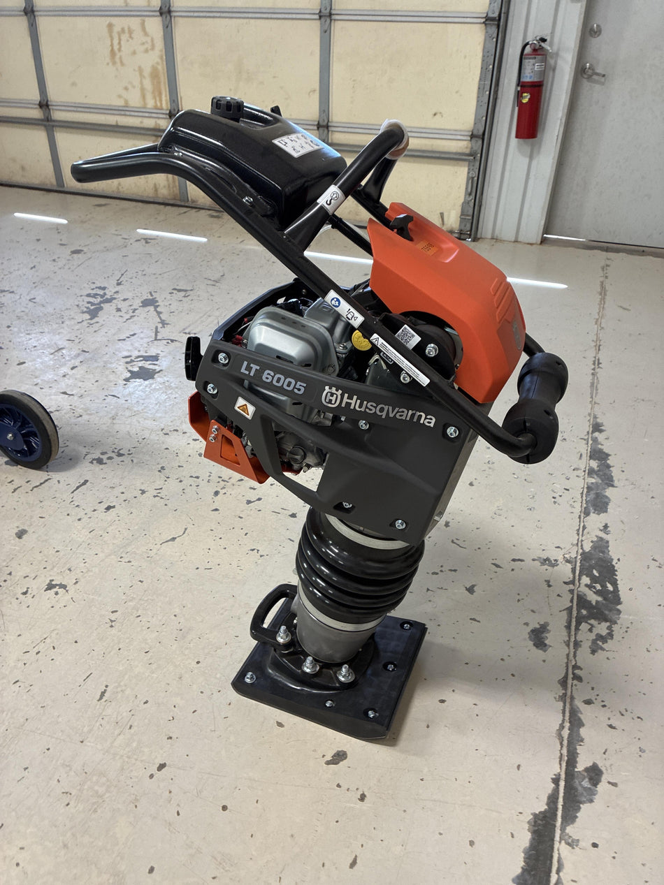2026 HUSQVARNA LT6005