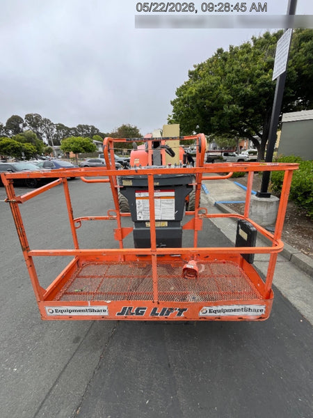 2019 JLG 450AJ