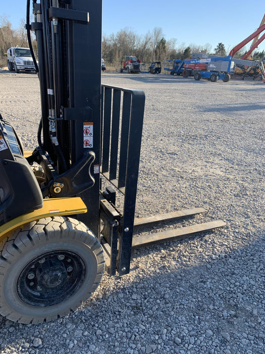 2021 KOMATSU FG25T-16