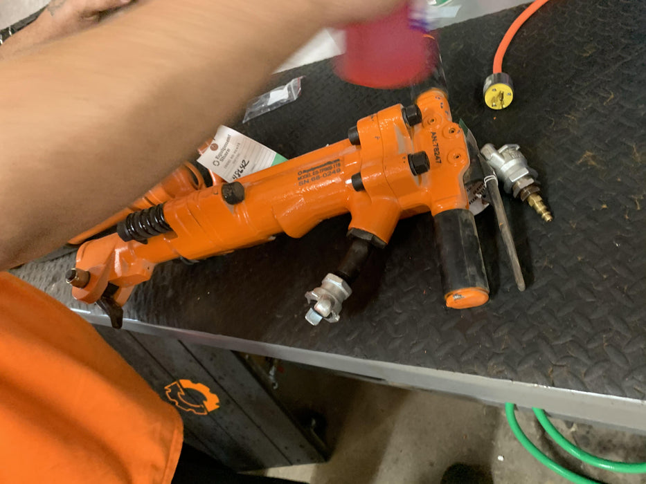 2019 MICHIGAN PNEUMATIC MP-133