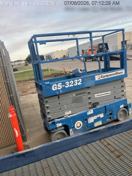 2018 Genie GS-3232 Genie GS-3232 Scissor Lift w/Standard Options