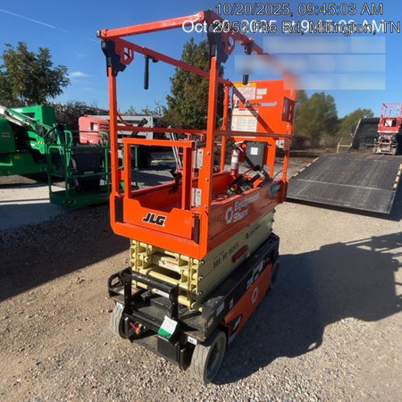 2025 JLG ES1932