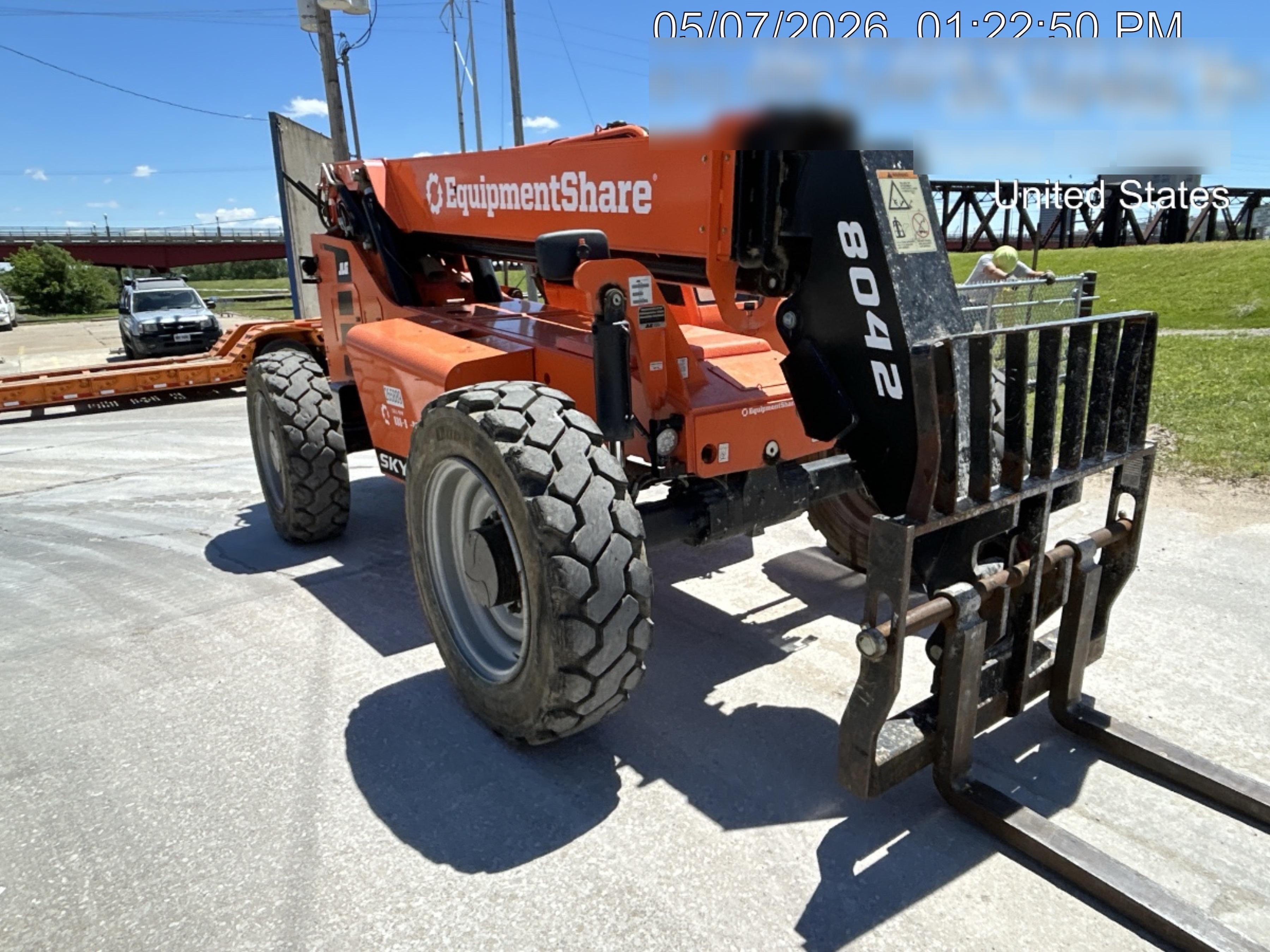 2022 SKYTRAK 8042