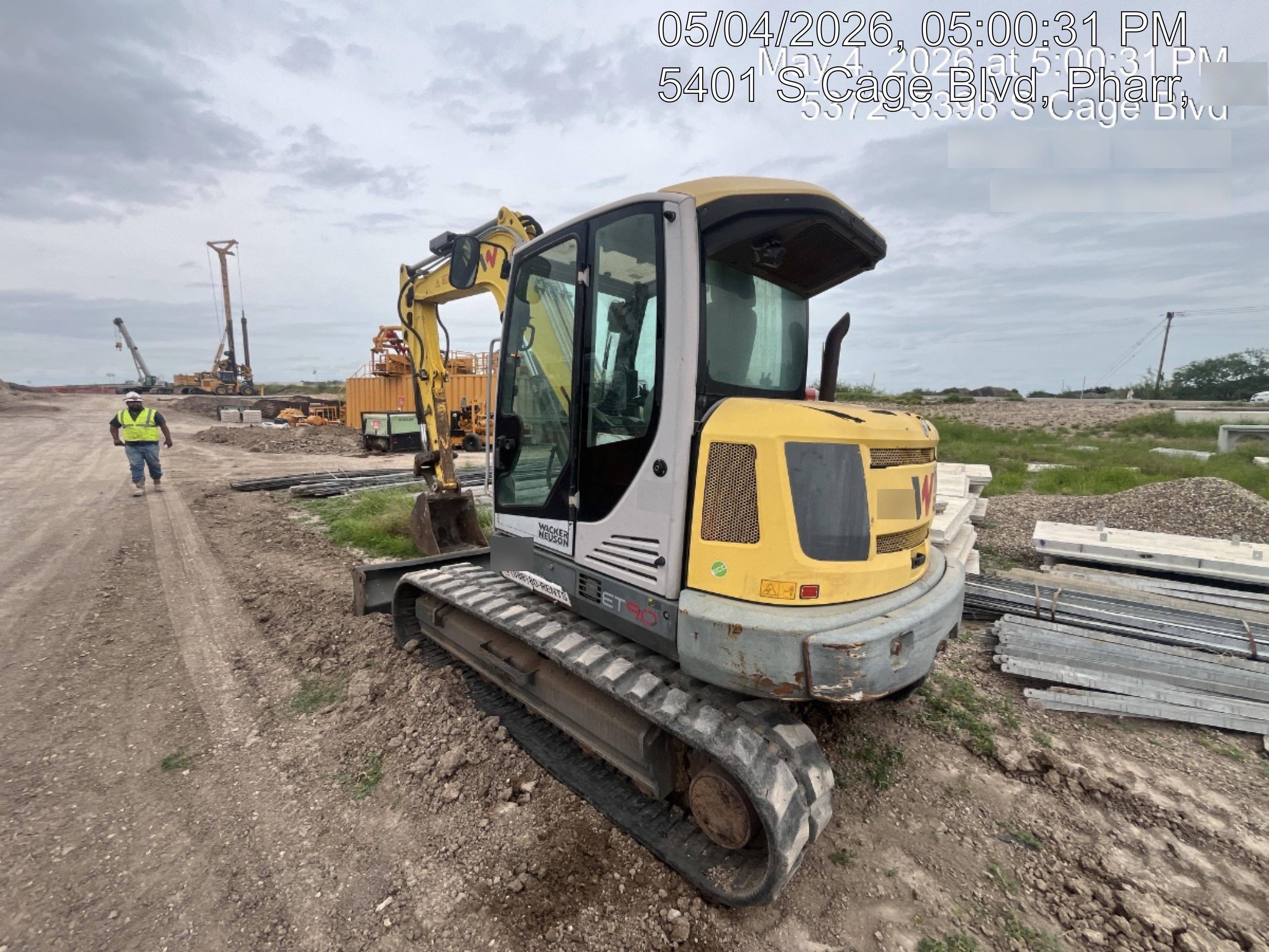 Wacker Neuson ET90 Wacker Neuson ET90 w/TRK, CAB, Bucket