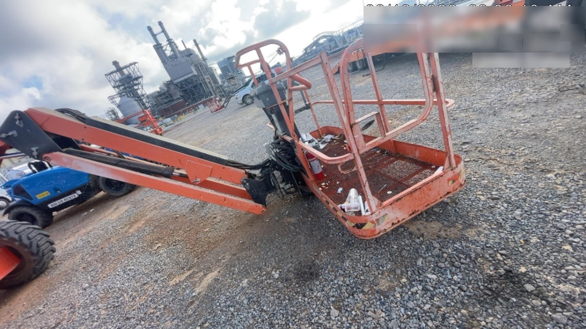 2021 JLG 600AJ