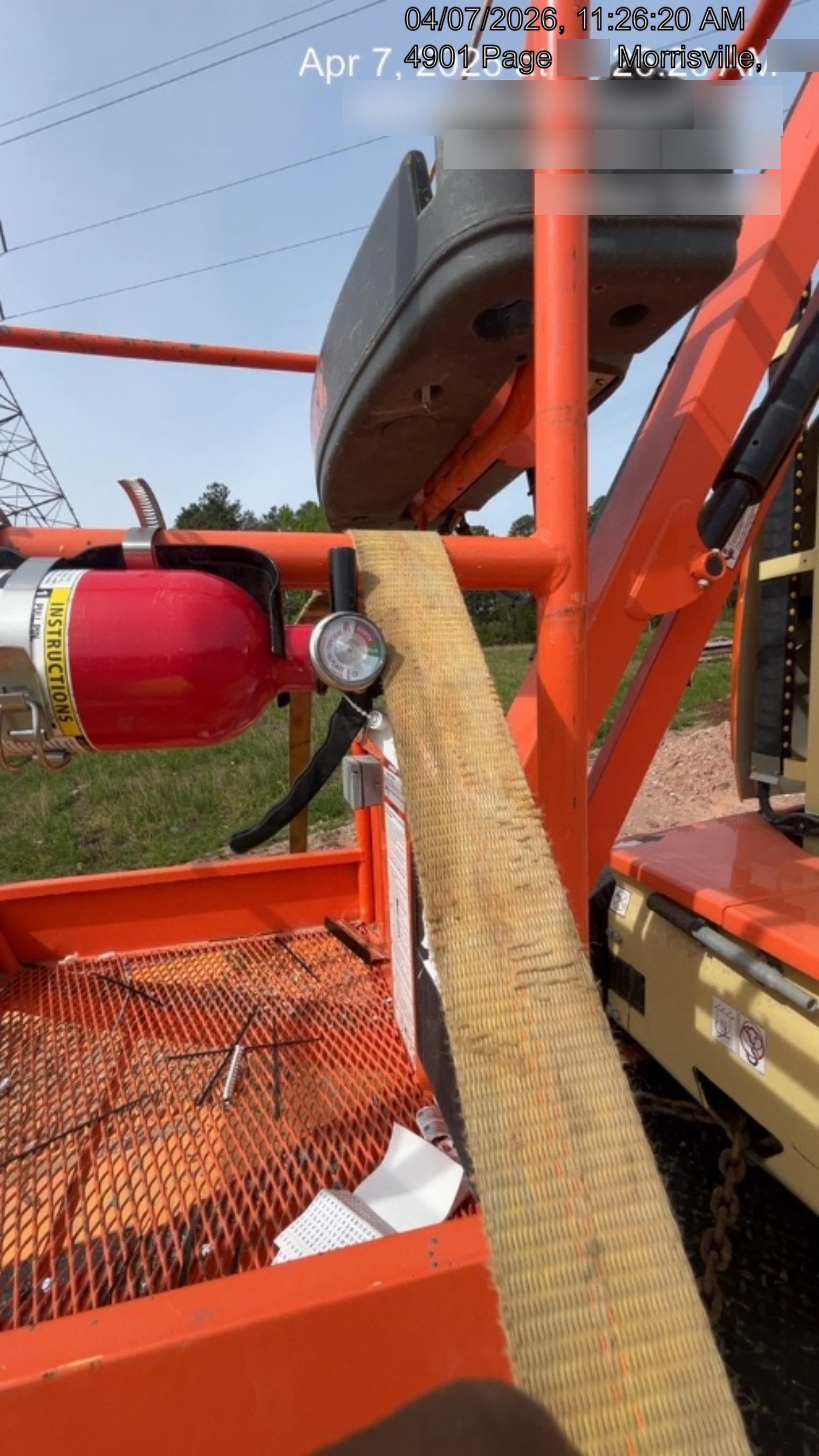 2022 JLG 26E