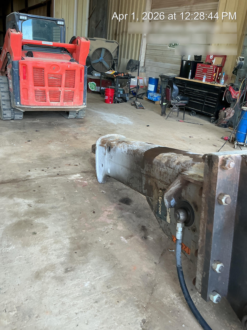 2020 EPIROC EC165T